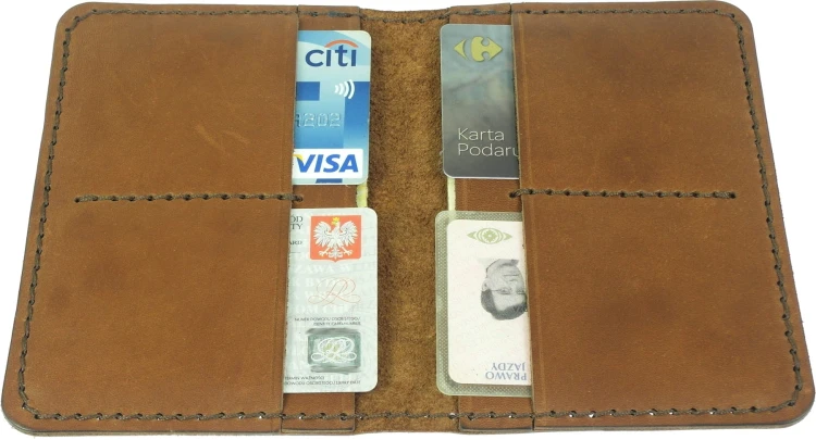 Hand_Sewn_Wallet_28.jpg
