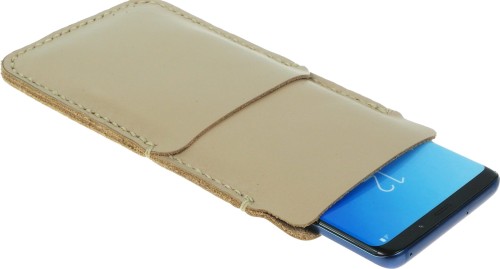 Beige_Card_Pouch_08.jpg