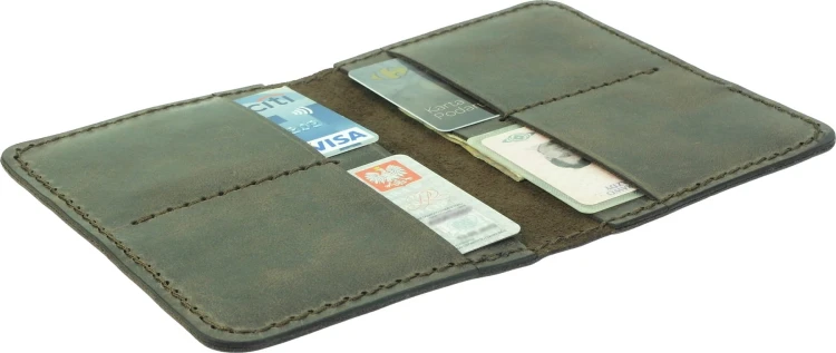 Hand_Sewn_Wallet_35.jpg