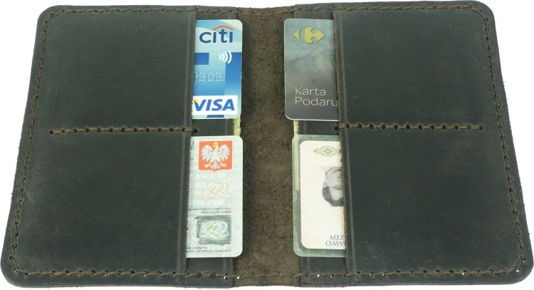 Hand_Sewn_Wallet_29.jpg